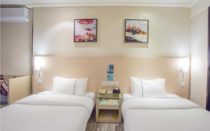 City Comfort Inn Dongxing National Trade Port