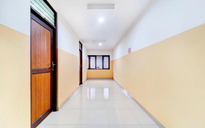 Super Hotel O Kunnamangalam Near Bus Stand