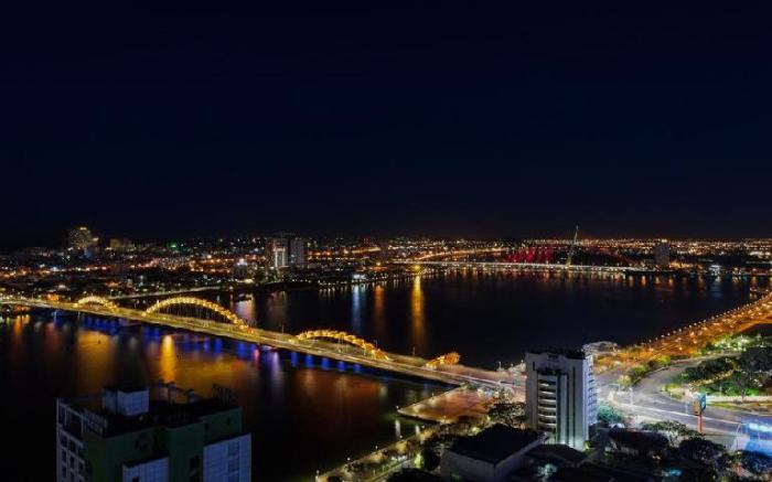 Dragon View Riverfront Hotel by Haviland