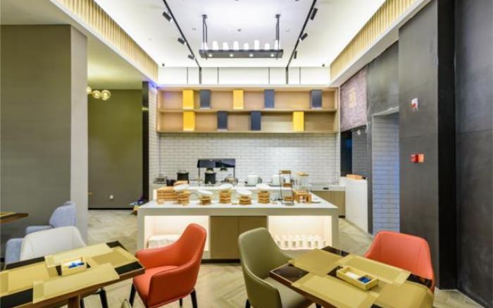 Echarm Hotel Guigang Pingnan Central Plaza
