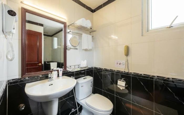 A25 Hotel - 15 Tran Quoc Toan