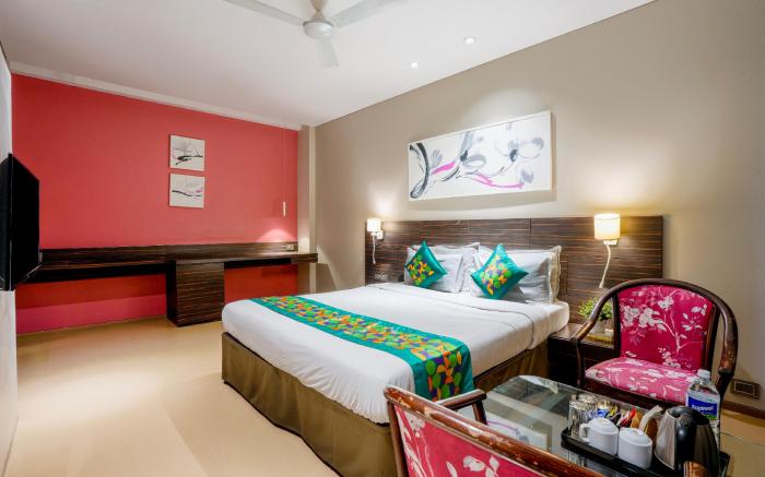 Treebo Premium Niraali Executive, Hinjewadi