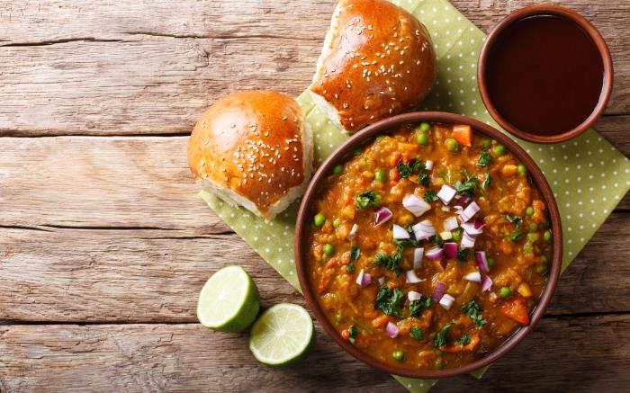 Hotel O Saraswati Niwas Vadgaon Budruk