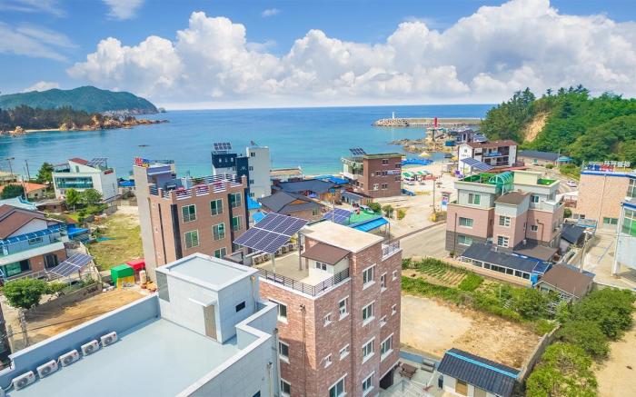 Samcheok Kbichi Pension