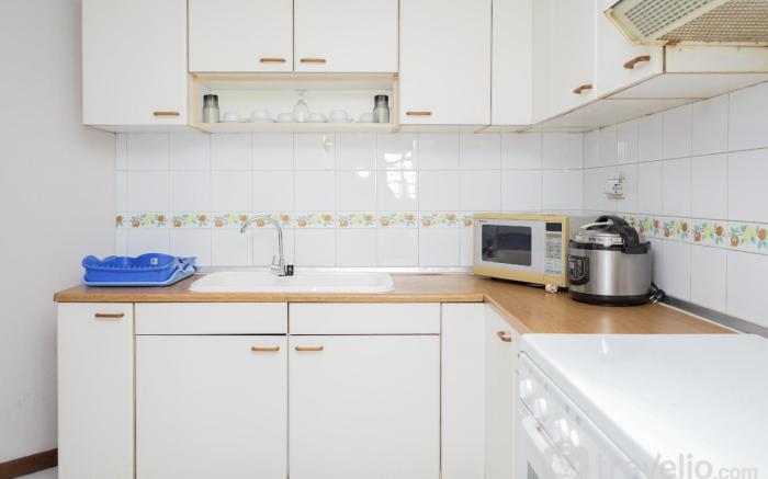 Premium 3BR City View Sudirman Tower By Travelio