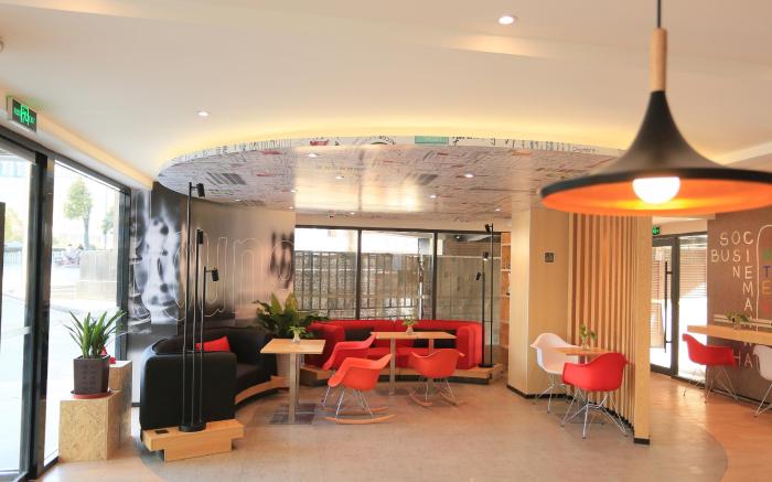 Ibis Xuzhou East Huaihai Road Hotel