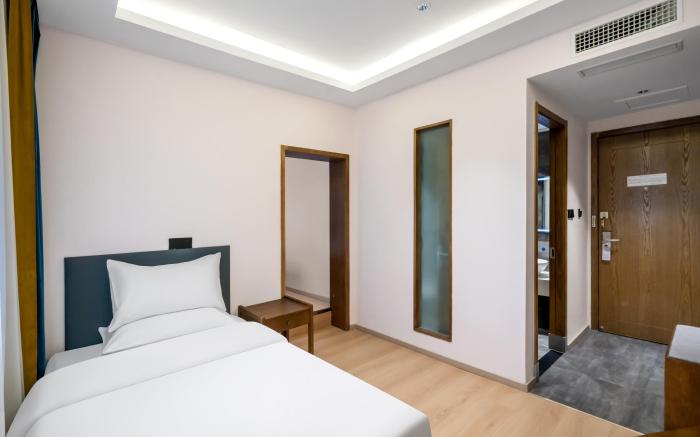 Starway Hotel Urumqi Institute Of Political Science And Law