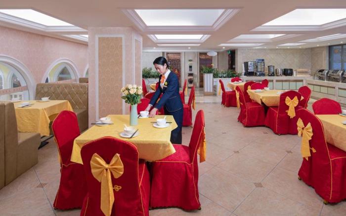 Vienna Hotel Guangdong Shantou South Bus Station