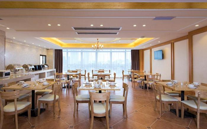 Vienna Hotel Guangxi Laibin North Station