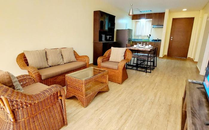 One (1) bedroom condo unit with Common Pool