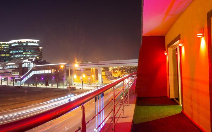 Golden Ship Hotel