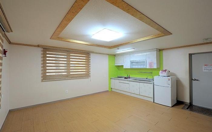Boryeong Mama Pension