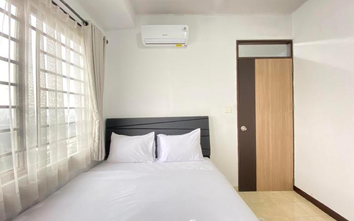 Homey 2BR Furnished The Edge Bandung By Travelio