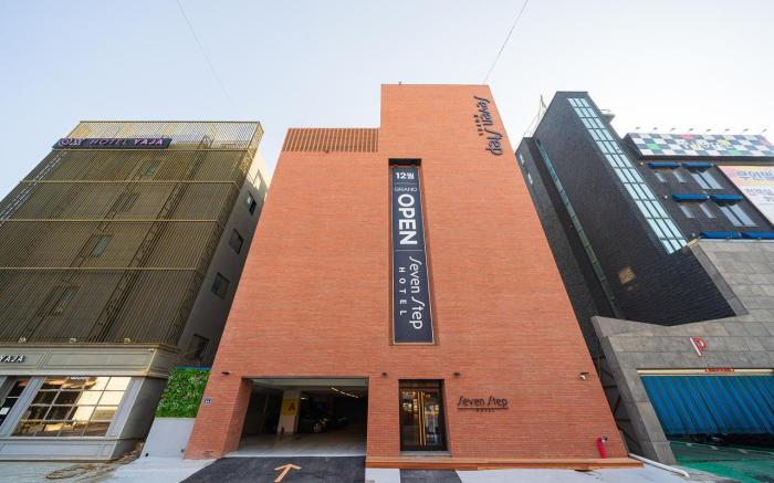 Siheung Jeongwang Hotel Seven Step