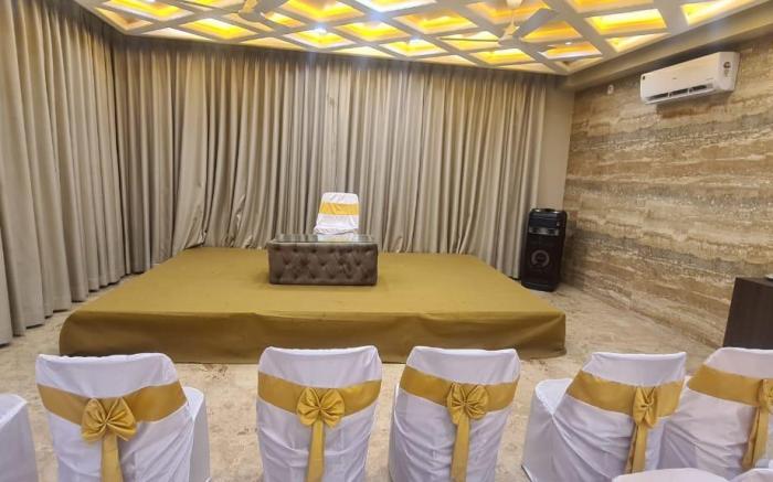 Hotel Sachin executive