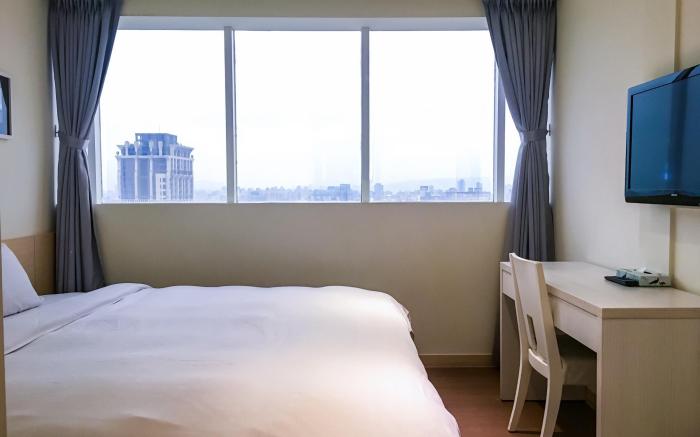 We Meet Taipei Hotel