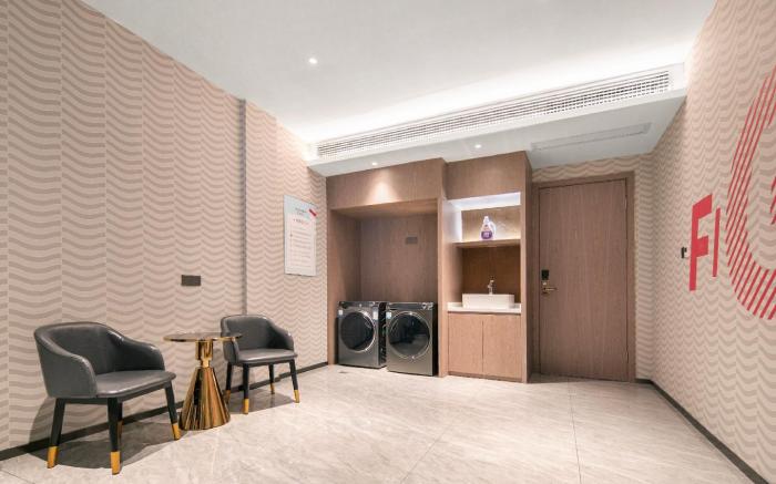 Echarm Hotel Jingzhou Honghu Long Street