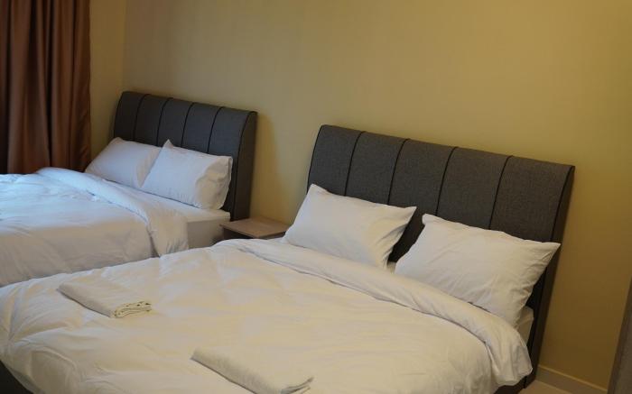 The Horizon Ipoh Infinity Pool (5 - 9pax)