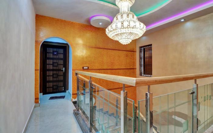 Hotel O SESHADRI HOMESTAY