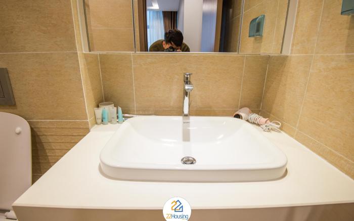 TWO bedrooms apartment vinhomes metropolis