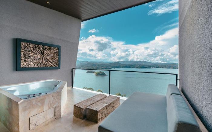 The Brown, Guatape, Autograph Collection