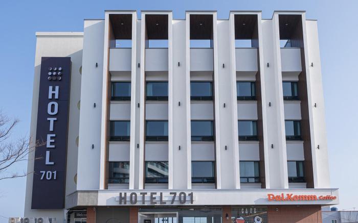 Hotel 701