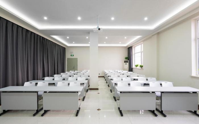 Hi Inn Dalian Development Zone Jinma Road