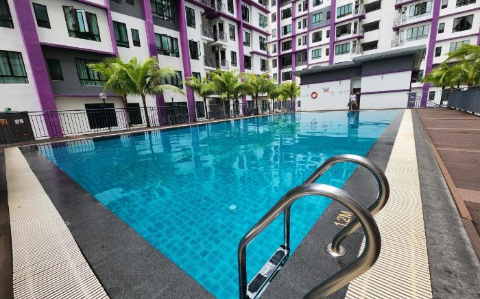 Pixie Homestay at The Heights Residence Ayer Keroh