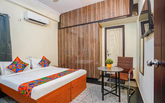 FabHotel Eminent Suites Banjara Hills - Nr LV Prasad Institute