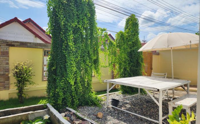 GOOD VIBE  garden house Sattahip