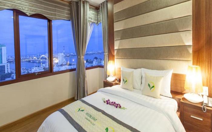 Moonlight Hotel Da Nang