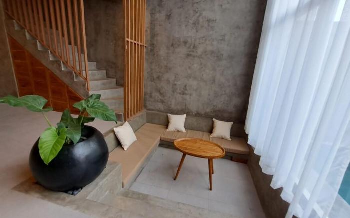 Man Cave industrial loft @central Berawa. NEW!