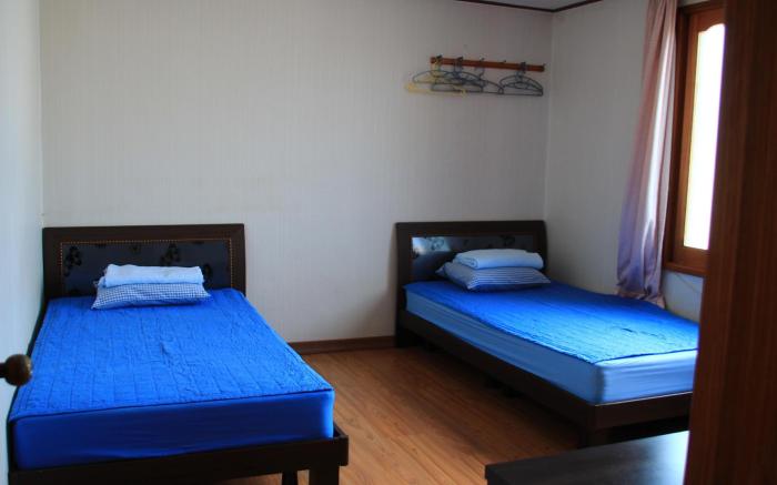 Minjoonggak Guesthouse