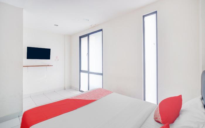 Hotel O J&B Smart Jatinegara