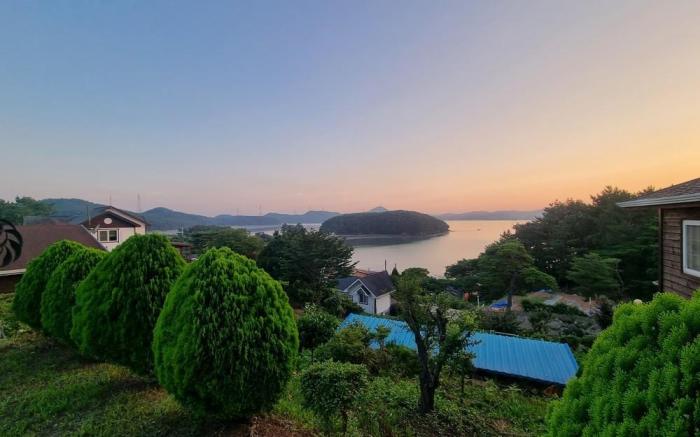 Seosan Pine Sea Pension
