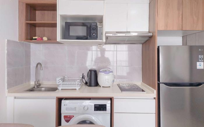 Cool 1BR Tamansari Bintaro Mansion Apt By Travelio