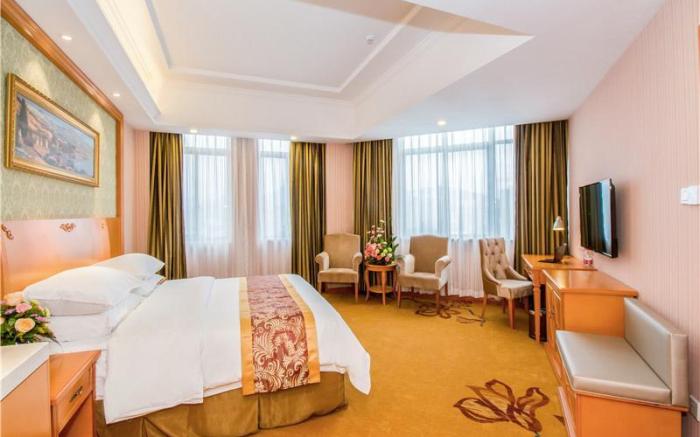 Vienna Hotel Guilin Pingle Bus Station