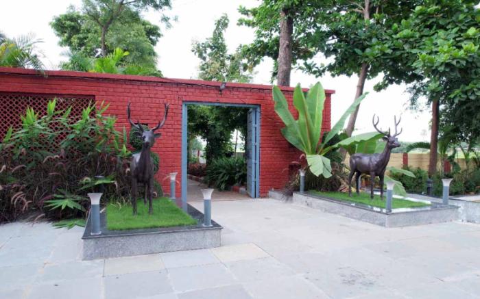 Vanam Resort