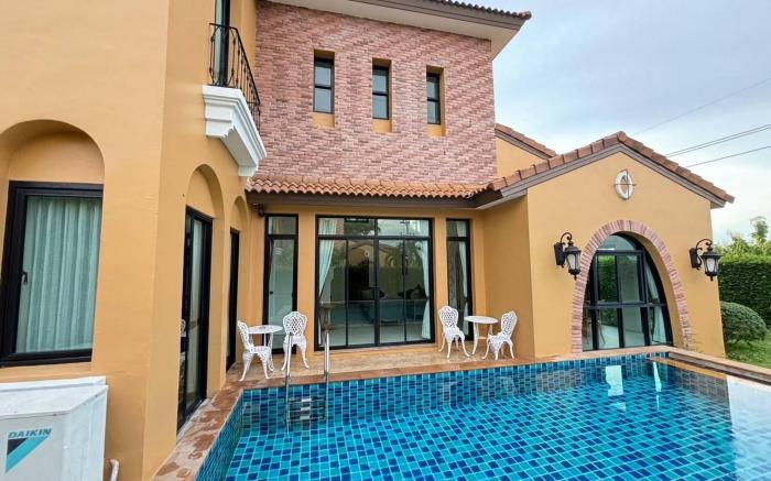 Payaa International Pool Villa at Chivani Pattaya