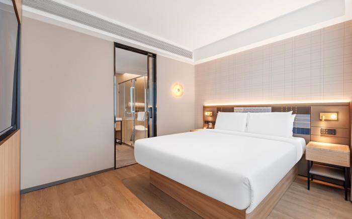 Home Inn Plus Beijing International Exhibition Zuojiazhuang Metro Station