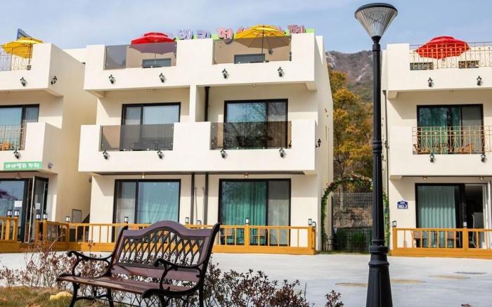 Ganghwado Baba Valley Pension