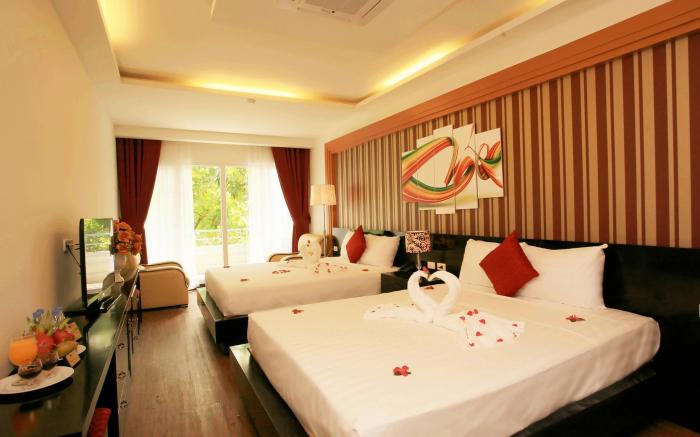 Eclipse Legend Hotel