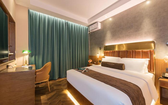 James Joyce Coffetel Beijing Wukesong Dacheng Road 301 PLA General Hospital