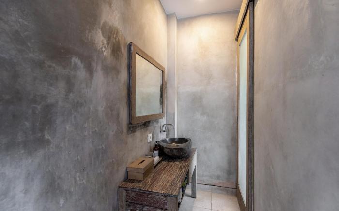 ME Villa Kayu Tulang