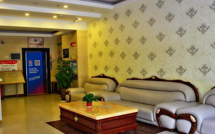 Hotel Pai Hezhou Lingfeng Plaza