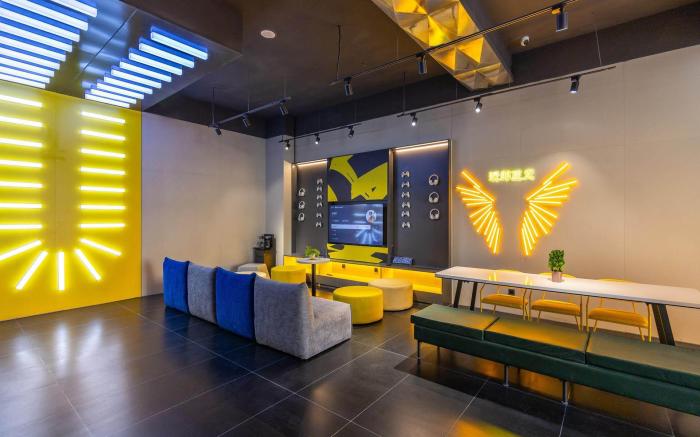 IU Hotel Lanzhou Olympic Sports Center Wanda Mao Subway Station