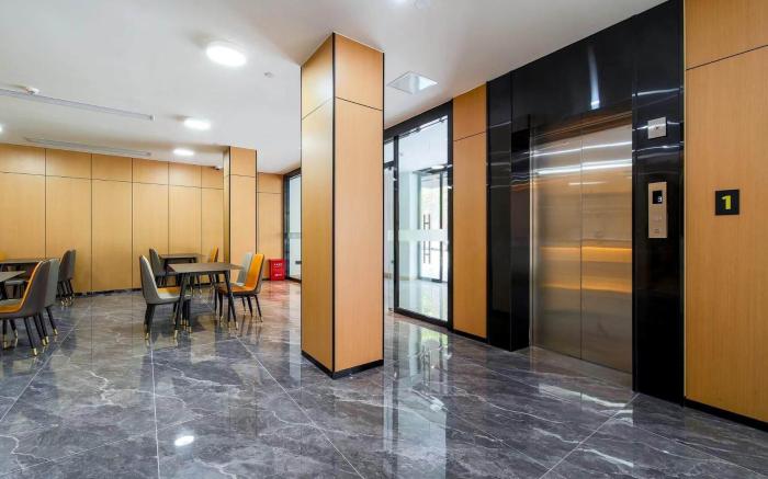 IU Hotel Heyuan Wanlongcheng