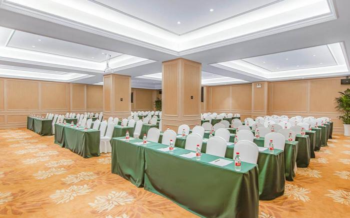 Vienna International Hotel Pingxiang Administrative Center