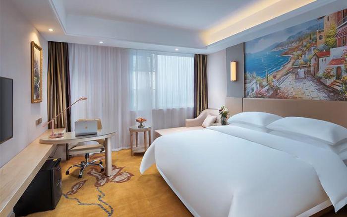 Vienna International Hotel Jiangsu Haimen Pedestrian Street