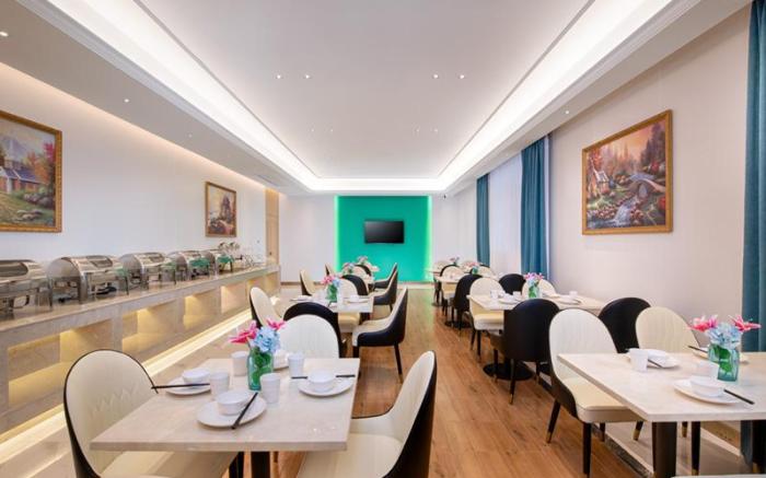 Vienna 3 Best Hotel Hubei Chongyang County Government
